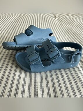 Birkenstock Kids EVA Two-Buckle Sandals Size 27/9